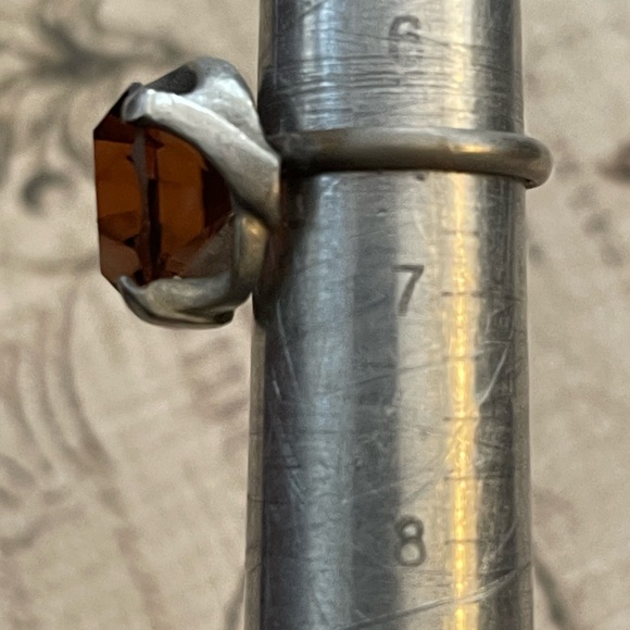 Vintage burnt orange crystal pewter ring - Picture 8 of 10